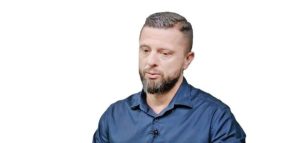 Surse din piață semnalează discrepanțe între declarații și date financiare la Finacon, owner Cosmin Dragan